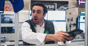 Read more about the article Stocks waver on Wall Street while crude oil prices fall for the first time in a week