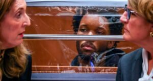 Read more about the article D4vd dismembered teen girl with chainsaw and tried to cover his tracks, prosecutors allege