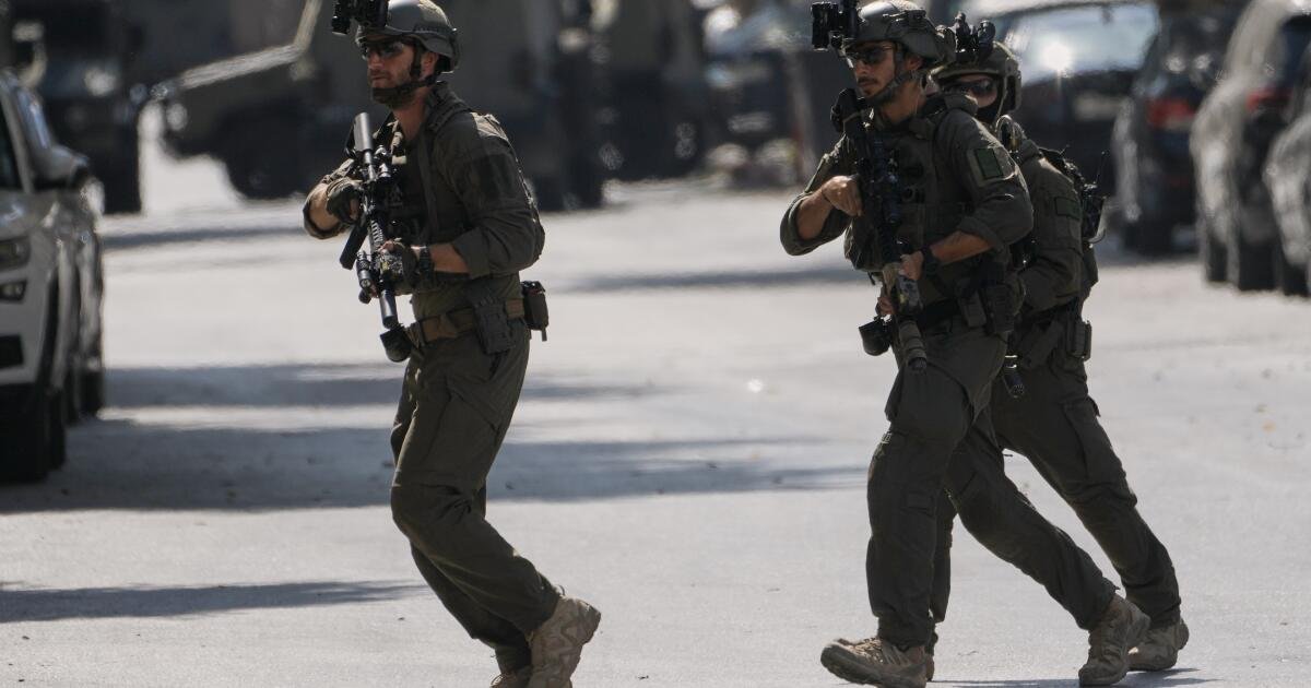 You are currently viewing Palestinians, Israelis killed in West Bank clashes