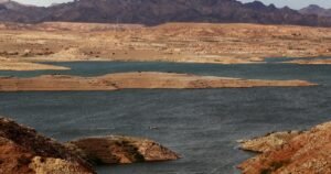 Read more about the article ‘It’ll buy us time’: Feds to pay millions to prop up dwindling Lake Mead