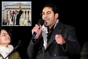 Read more about the article US appeals court overturns order releasing pro-Palestinian advocate Mohsen Mahdawi