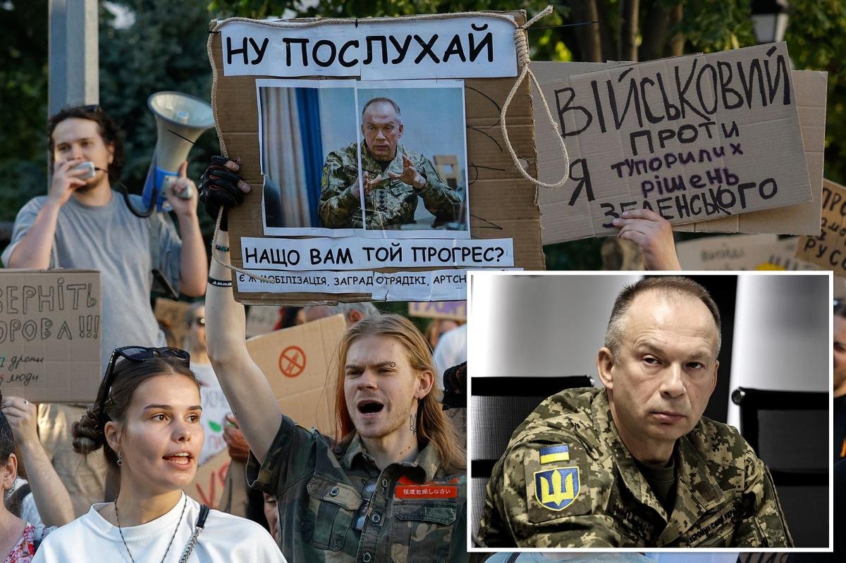 Read more about the article Zelensky fires Ukraine military chief and names replacement after mass protests