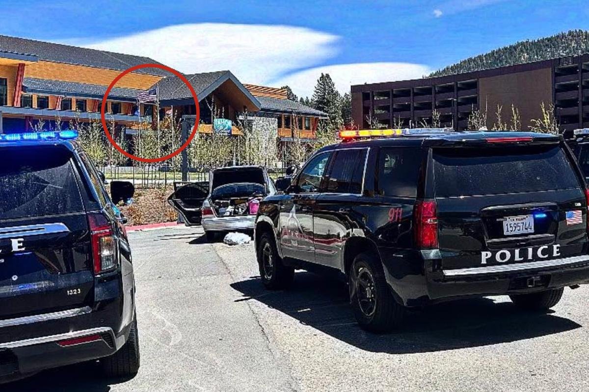 Read more about the article Anti-American idiot rips down sheriff’s department’s US Flag and sets it on fire in millionaire town