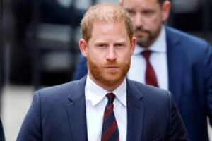 Read more about the article Prince Harry hit with financial blow after devastating lawsuit loss