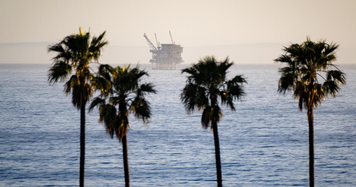 You are currently viewing Californians rallied to save the coast 50 years ago. Trump is spoiling the celebration