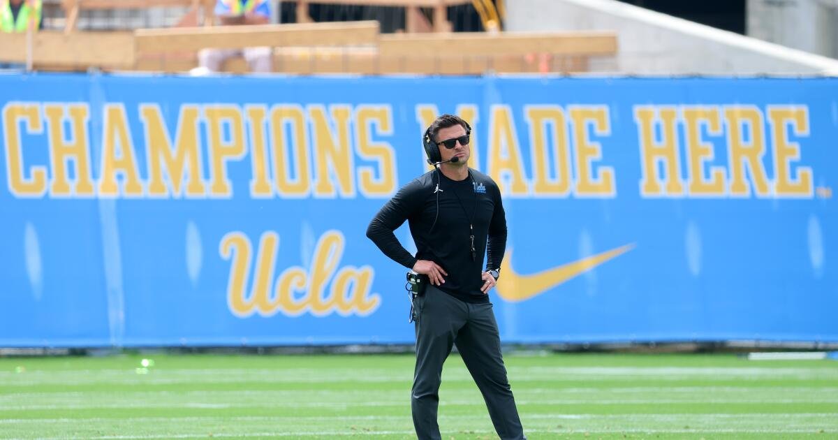 You are currently viewing Bob Chesney is going to do the impossible at UCLA — win