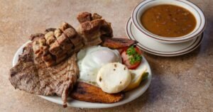 Read more about the article Best Colombian restaurants for bandeja paisa in Los Angeles
