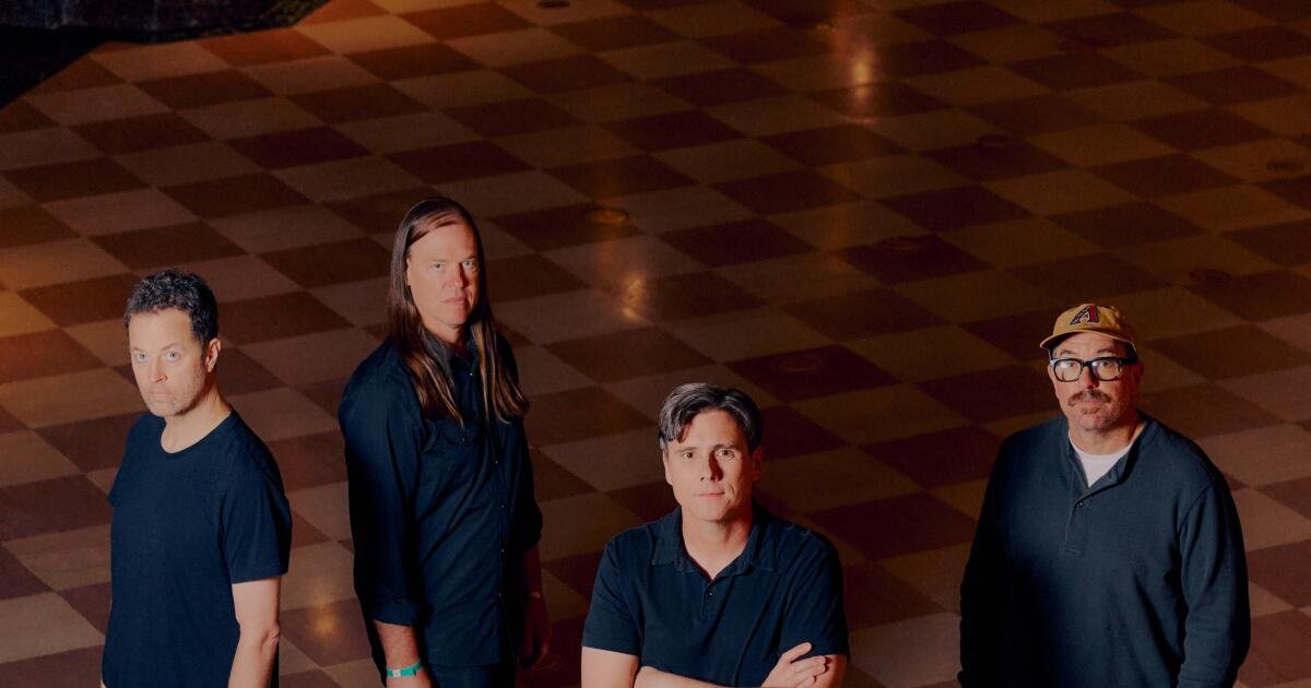 You are currently viewing Jimmy Eat World on 25 years of ‘Bleed American’
