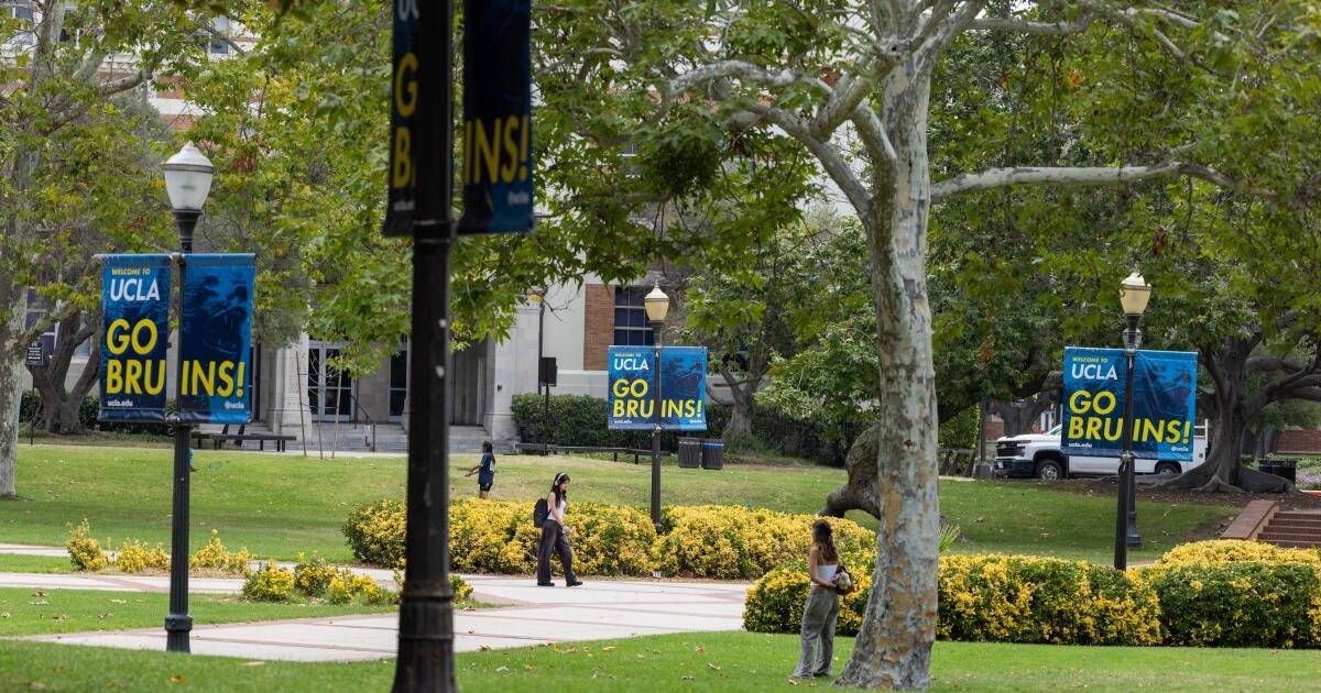 You are currently viewing UC fall 2026 admissions data: record Californians, Berkeley now most selective