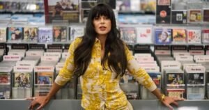 Read more about the article Nathy Peluso has always been a salsera; Hollywood Bowl show confirms it
