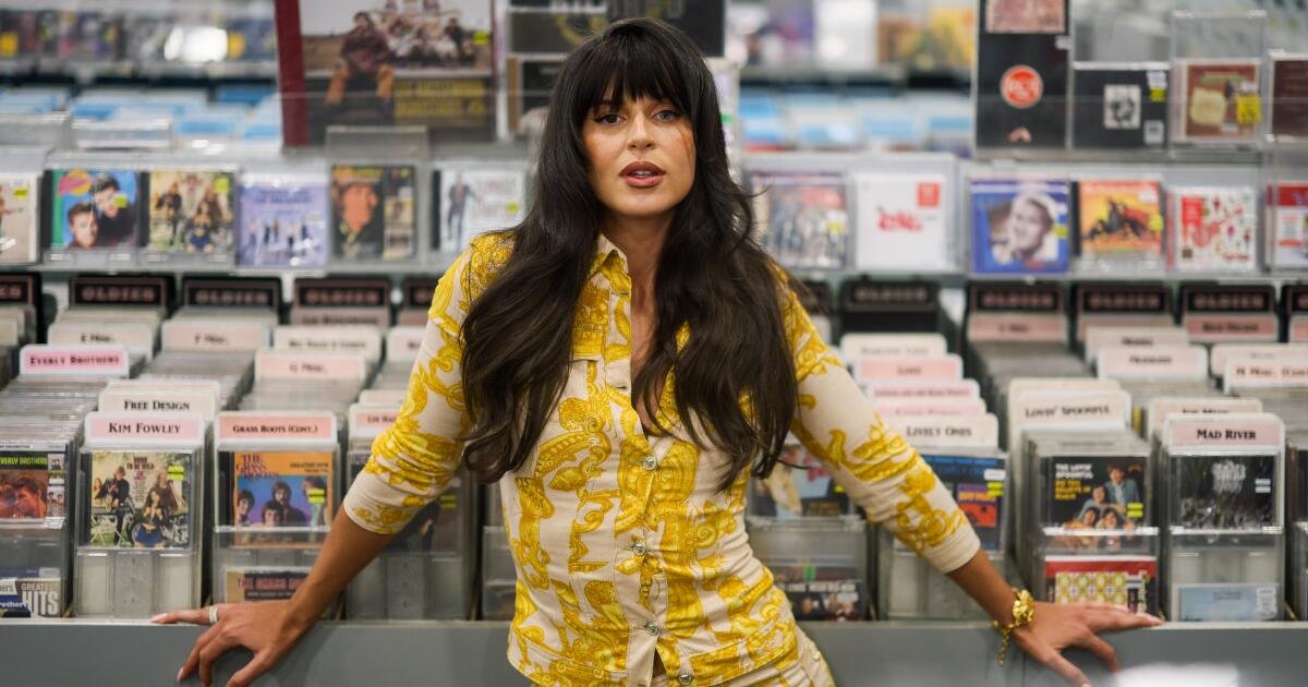 Read more about the article Nathy Peluso has always been a salsera; Hollywood Bowl show confirms it