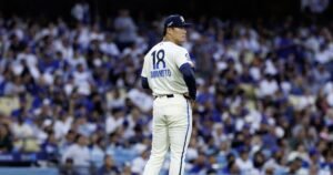 Read more about the article Yoshinobu Yamamoto has rough start as Dodgers drop series to Arizona