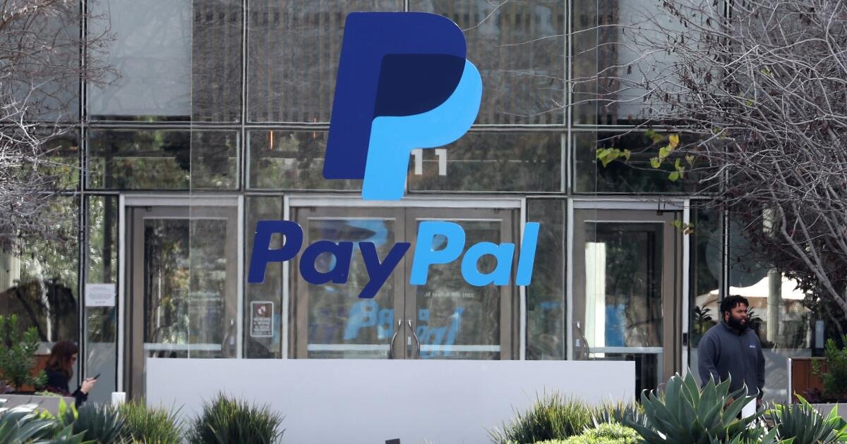 You are currently viewing Once high-flying PayPal becomes a takeover target as it attempts a turnaround
