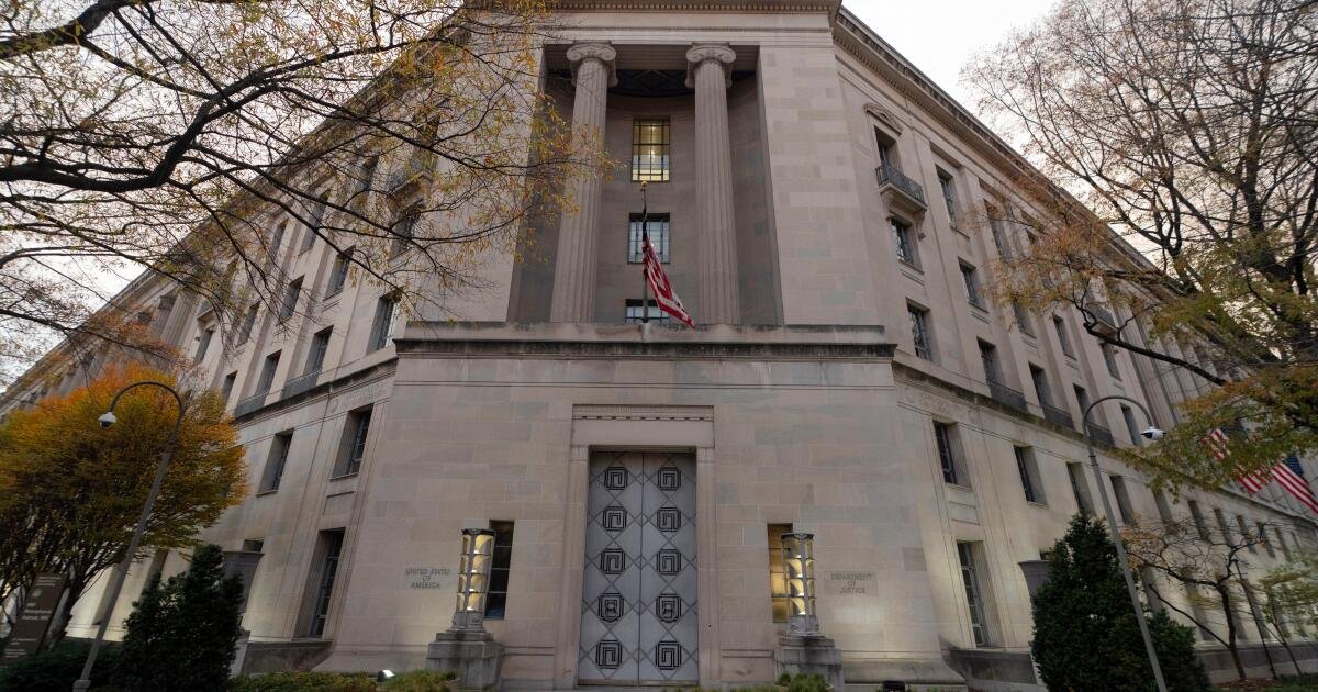 Read more about the article Justice Department activates untested court for ‘alien terrorist’ deportations