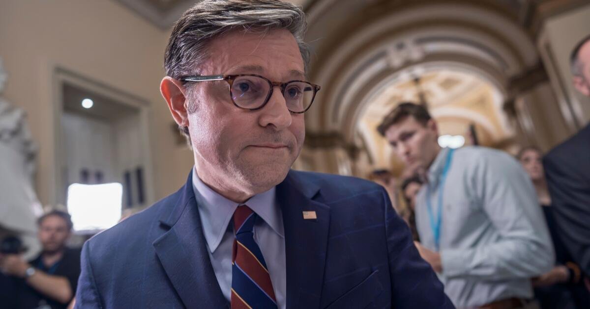 Read more about the article House again passes resolution seeking to halt military action in Iran as some Republicans defect
