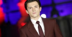 Read more about the article Tom Holland pukes on ‘Hot Ones’ during spicy ‘Odyssey’ interview
