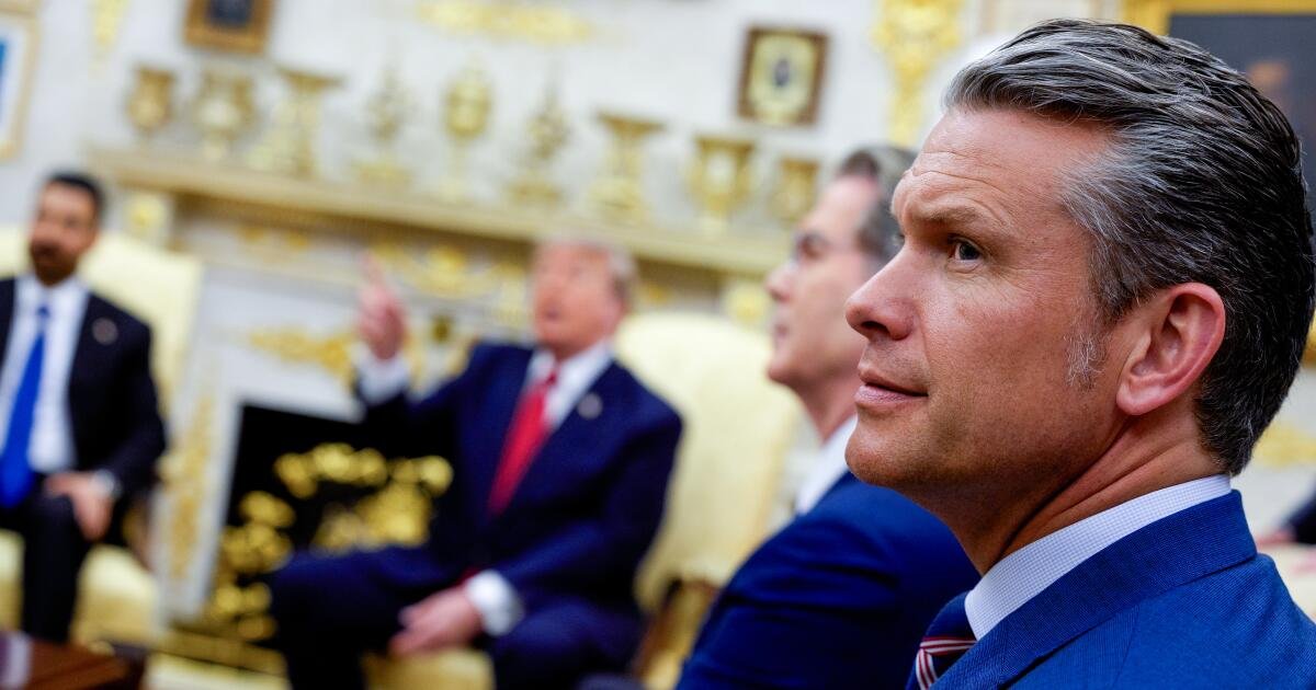 You are currently viewing America is at war. Hegseth is focused on grooming and hormones.