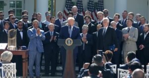 Read more about the article Dodgers visit Trump at White House to celebrate World Series win