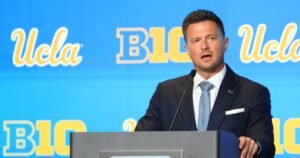 Read more about the article Bob Chesney, UCLA top players share their belief Bruins will win at Big Ten media days
