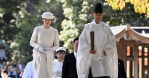 Read more about the article Japan enshrines male-only succession for its shrinking imperial family