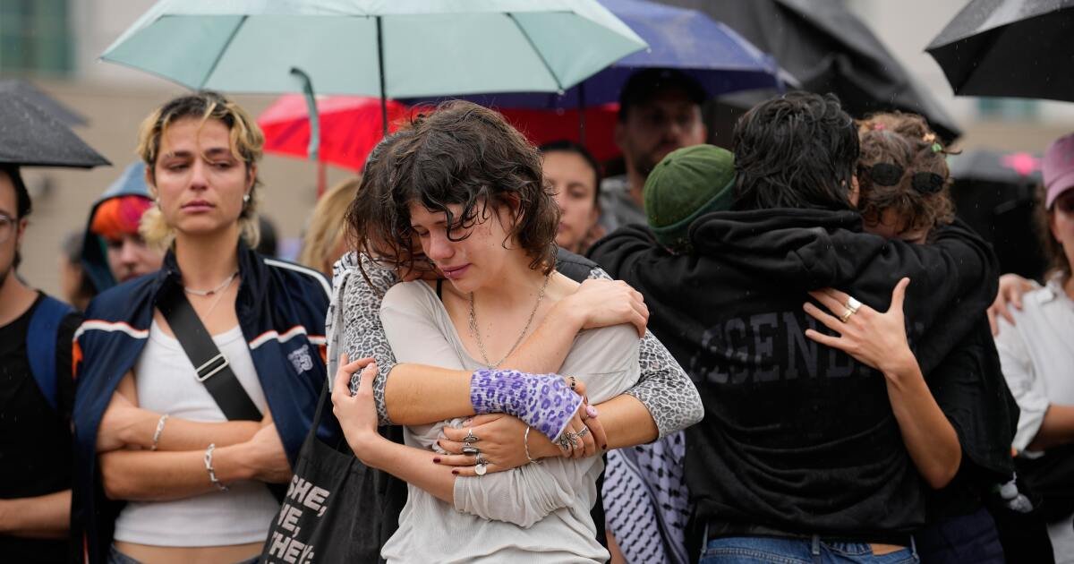 You are currently viewing Questions mount after deadly Berlin Pride attack. Here’s what to know