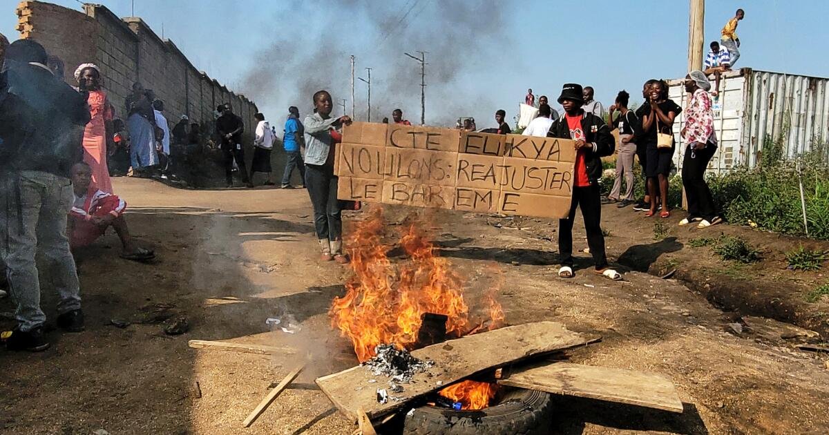 You are currently viewing More health workers strike as Ebola cases in Congo near 3,000, including over 1,300 deaths
