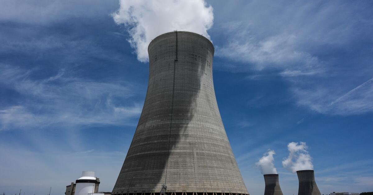 You are currently viewing As Trump boosts nuclear power, regulators seek to eliminate a landmark radiation safety practice