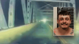 Read more about the article Missouri man dives headfirst off bridge into Table Rock Lake chase