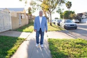 Read more about the article Dems Get New South Bay Leader