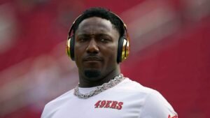 Read more about the article Deebo Samuel agrees to return to 49ers after Pearsall knee injury
