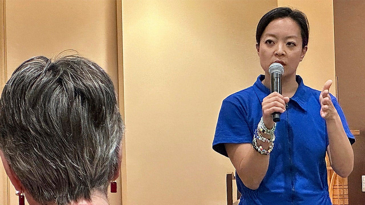 You are currently viewing Francesca Hong leads Wisconsin governor poll as DSA-backed candidate