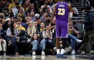 Read more about the article LeBron James shows love to Caitlin Clark on his Instagram after her historic 45-point performance
