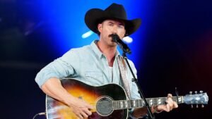 Read more about the article Country music star Riley Green keeps momentum going with new single ahead of September album release