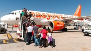 Read more about the article Passenger brawl aboard an easyJet flight to Liverpool forced to return