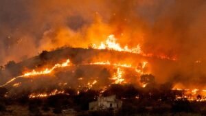 Read more about the article Europe’s fires expose the dangerous mix fueling this summer’s wildfire crisis