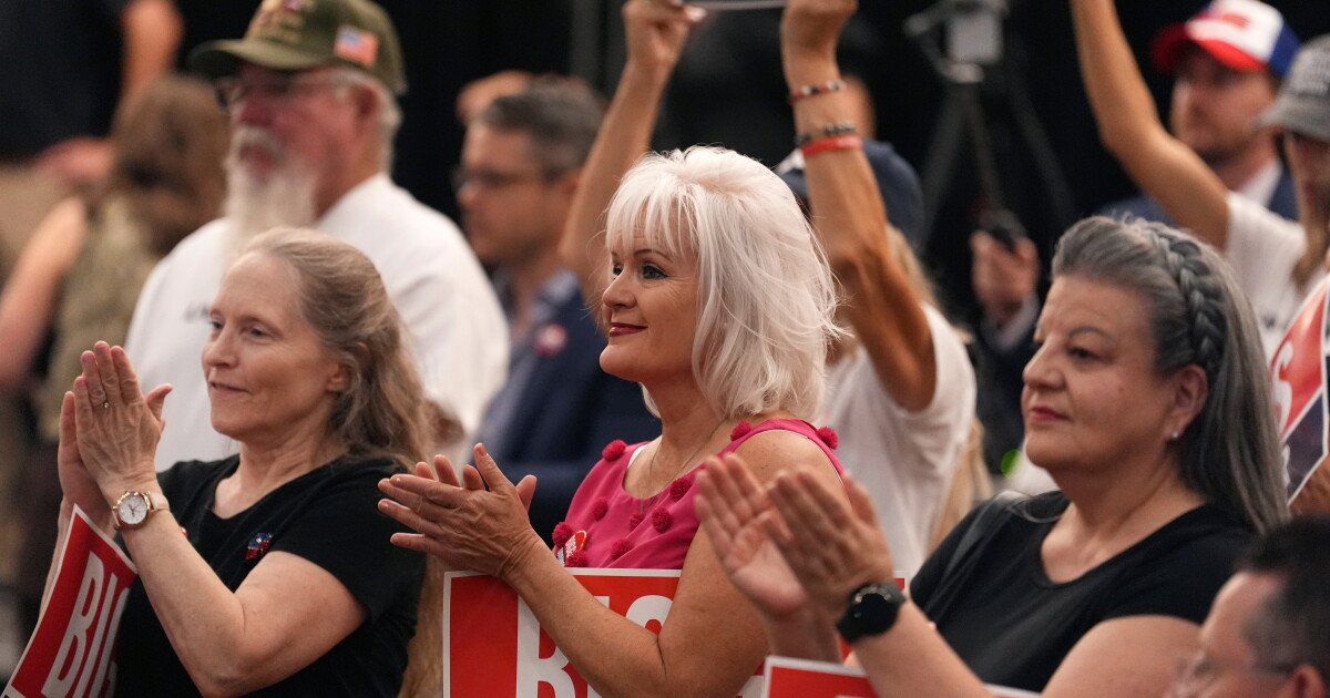 Read more about the article Arizona primaries set the stage for contested fall races in a swing state