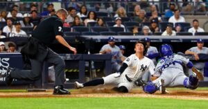Read more about the article Eliezer Alfonzo delivers emotional first hit in Dodgers’ loss to Yankees