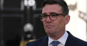 Read more about the article Andy Burnham becomes U.K. prime minister