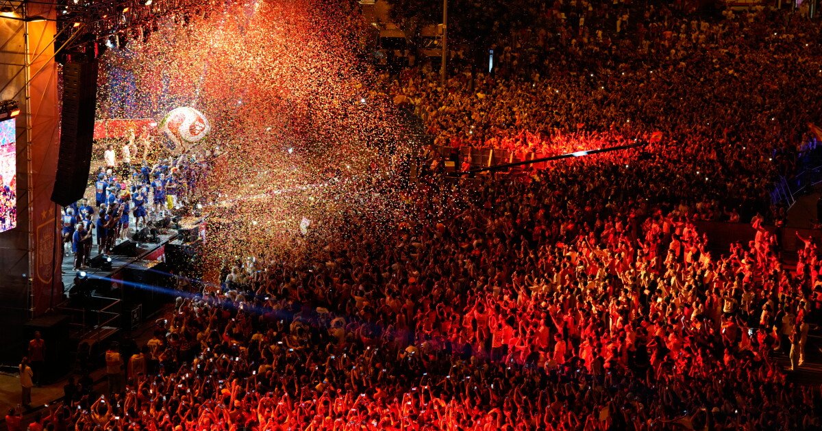 Read more about the article Spain’s World Cup champions return home for parade in front of almost 2 million