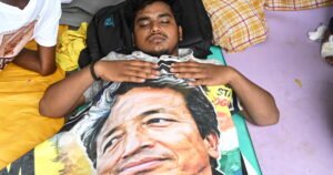 Read more about the article Indian activist Wangchuk ends 26-day hunger strike as ‘Cockroach’ protesters vow to press on