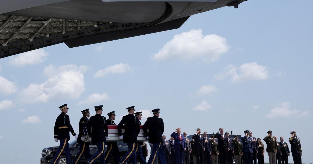 You are currently viewing Pentagon’s war death toll no longer lists 4 troops killed in recent fighting