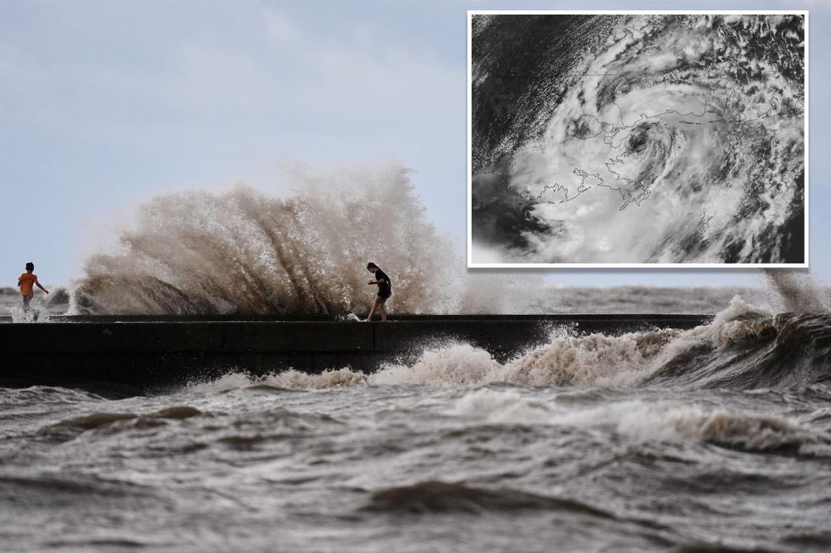 You are currently viewing Tropical Storm Bertha weakens to tropical depression as all watches, warnings scrapped
