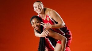 Read more about the article WNBA fans call out glaring double standard after Angel Reese’s clueless response to Paige Bueckers bet