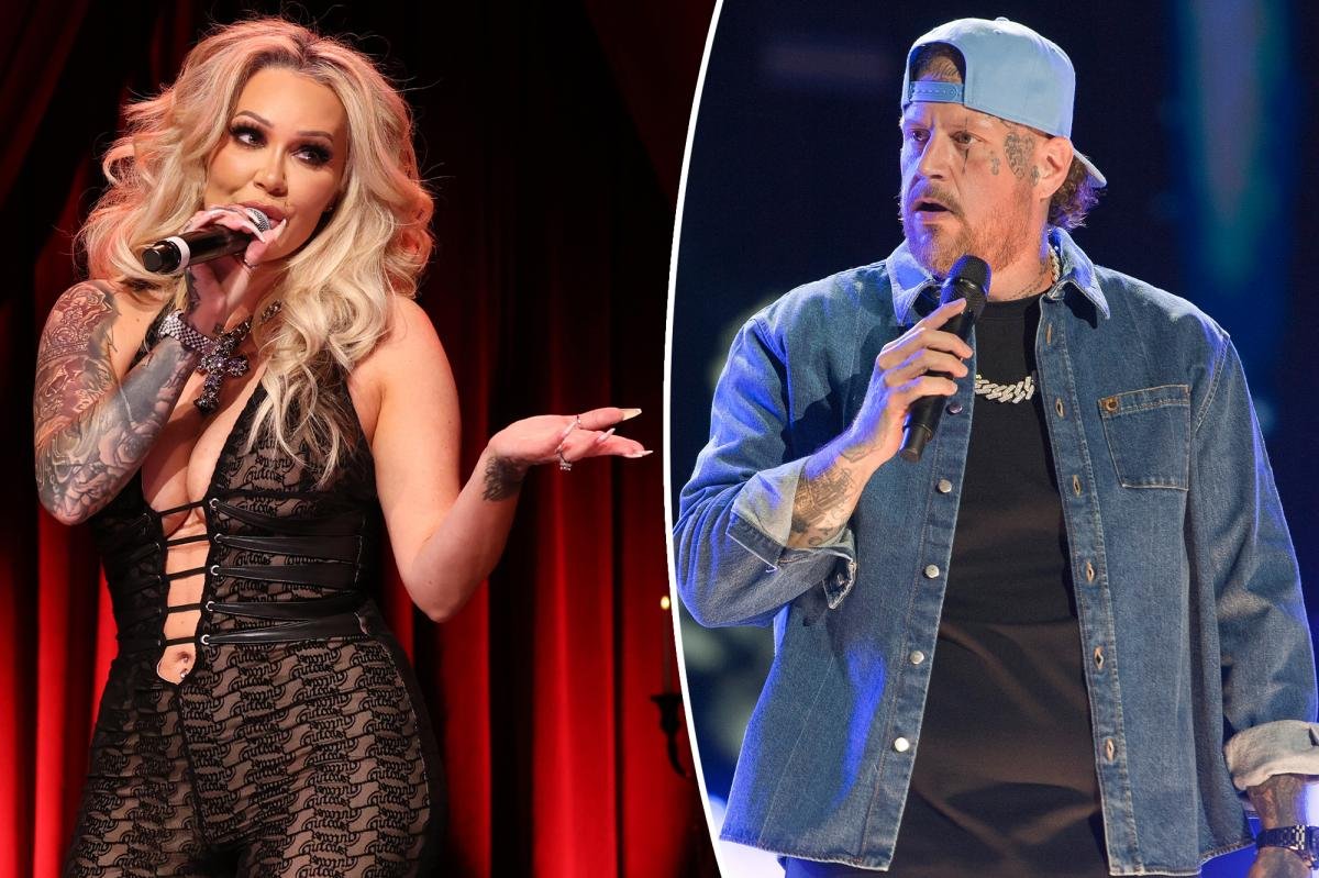 You are currently viewing Bunnie Xo and Jelly Roll raise eyebrows with pointed social media move after divorce