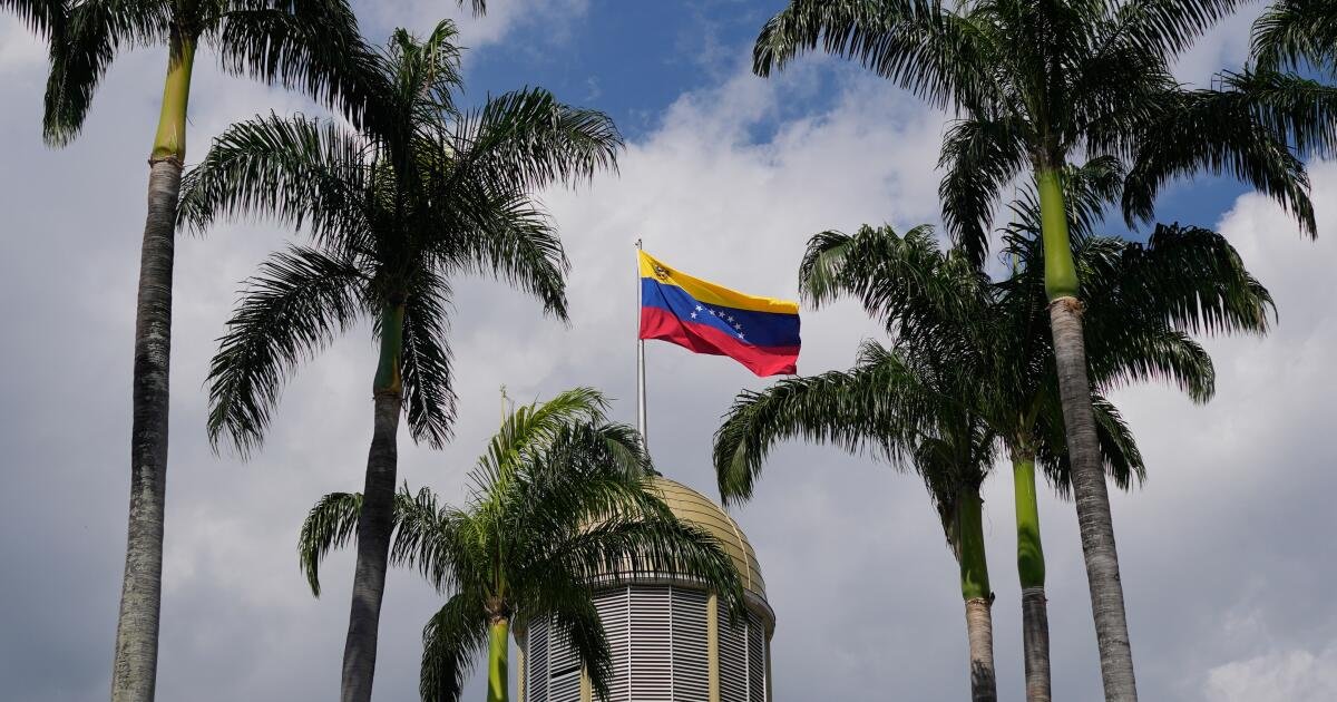 You are currently viewing Venezuela confirms 3 people have died of hantavirus infections, 2 more deaths suspected