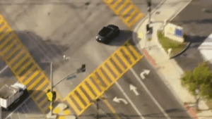 Read more about the article High-speed Range Rover chase of fleeing suspect ends in Montebello