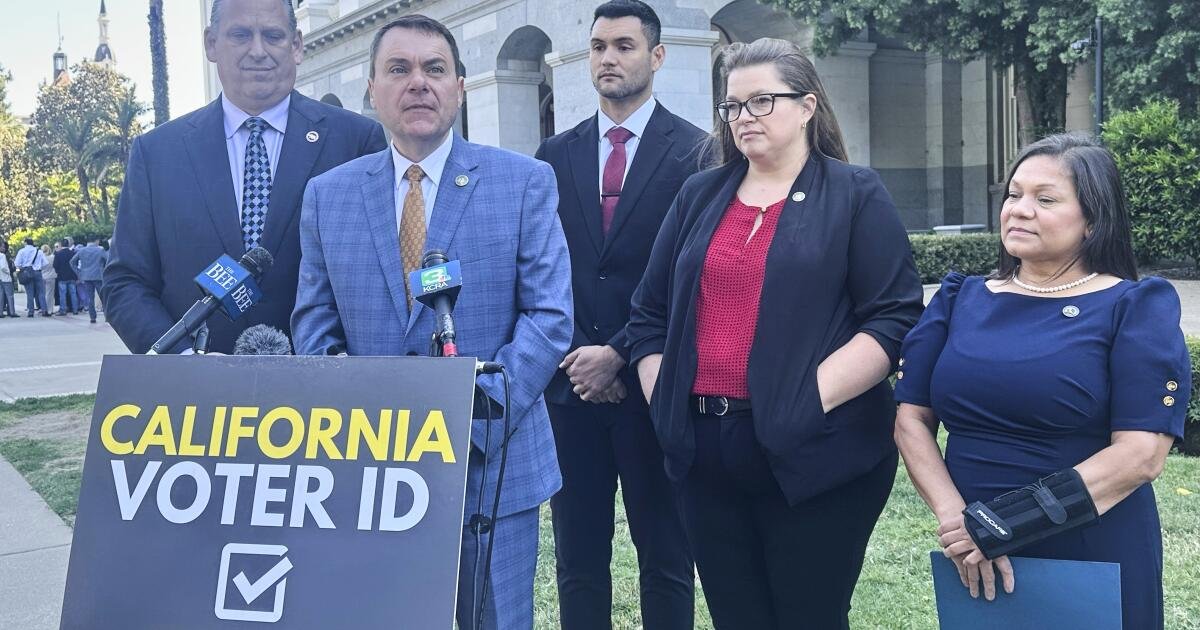 You are currently viewing Voter ID-backers sue California attorney general over ballot description