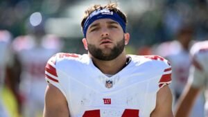 Read more about the article Cam Skattebo horrifies Giants fans by attempting a backflip despite coming off a leg injury