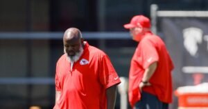 Read more about the article Chiefs OC Eric Bieniemy’s son arrested in connection to shooting of woman reported to be his mother