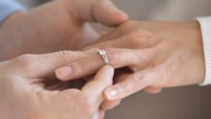Read more about the article Dear Abby: My nephew ghosted our family â now he wants a wedding gift